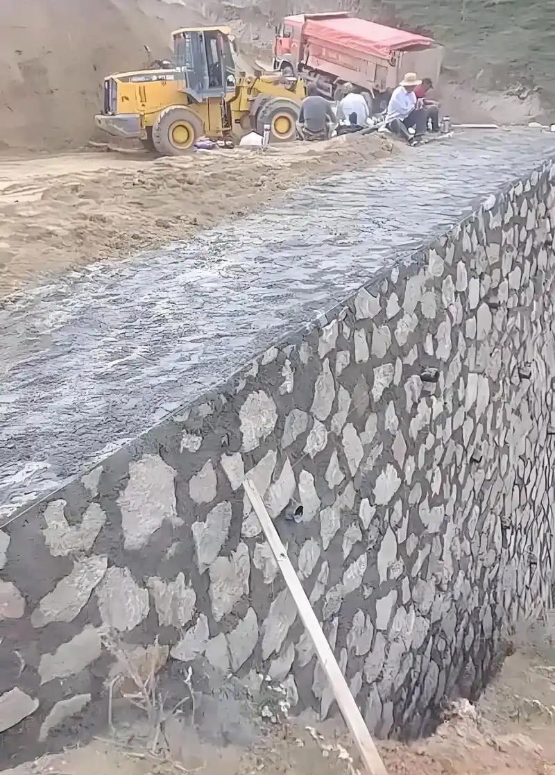 潍坊安丘边坡加固